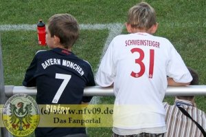 nfv09-fcbayern-muenchen-nachspiel-zuschauer-134