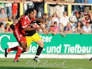 Breno gegen Adis Islamowic