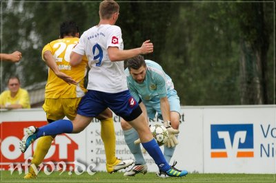 NFV GELB-WEISS G�RLITZ 09 - BSG STAHL RIESA 5:4 (2:3)