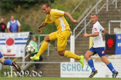 NFV GELB-WEISS G�RLITZ 09 - BSG STAHL RIESA 5:4 (2:3)